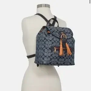 Coach | Bags | Retiredcoach Kleo Backpack In Signature  display picture 3